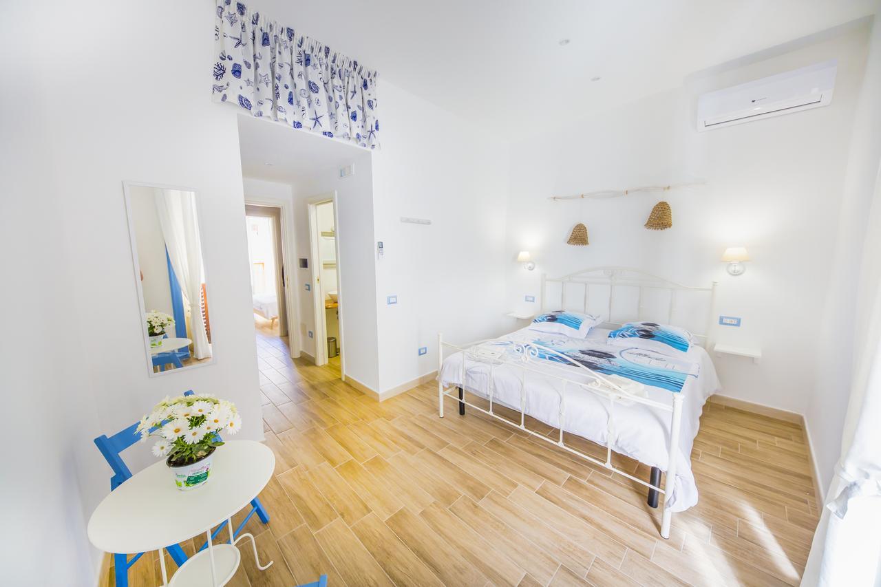 Bed and Breakfast Dafni E Naide Чефалу Экстерьер фото